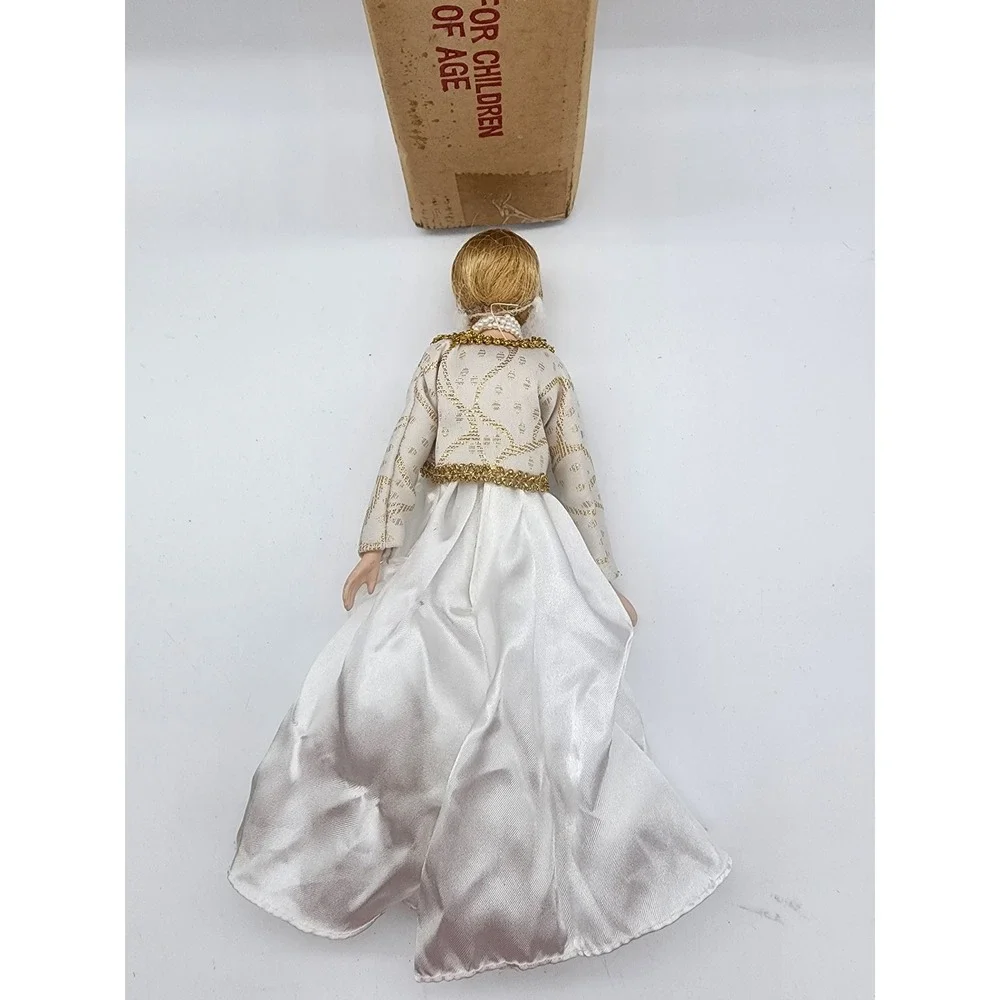 Princess Diana Porcelain Collector Doll Ivory Gown Gold Trim Bolero 11 Inch